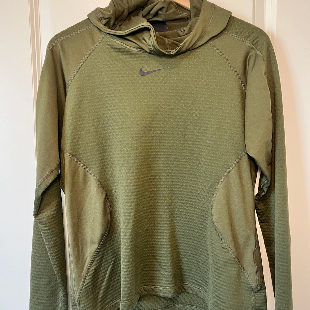 Happy 4th sale! 🇺🇸🗽 Green Nike Athletic Hooded Pullover